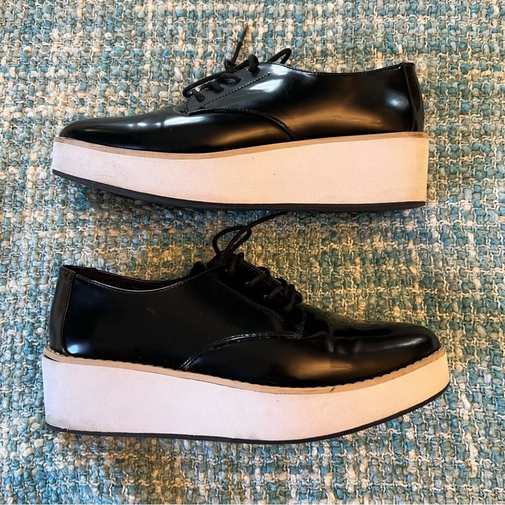 Classic Platform Lace Up Oxfords